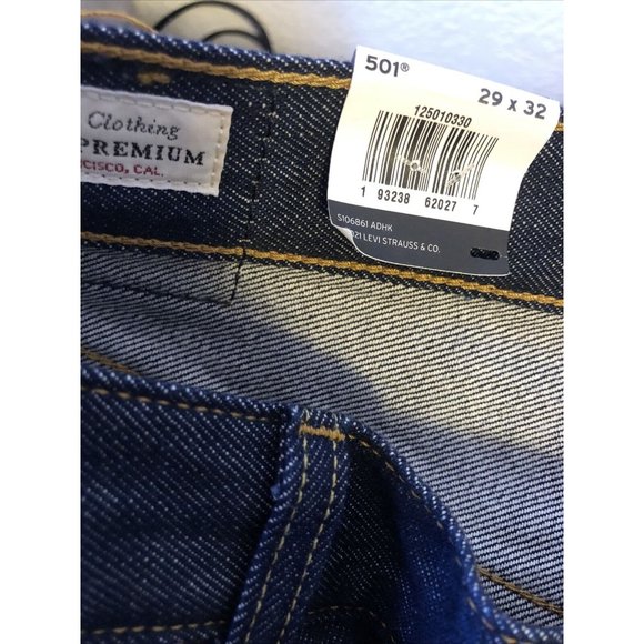 NWT Levis 501 Original Women's Jeans 29x32 High Rise Fitted Hip & Thigh Cotton - Picture 6 of 8